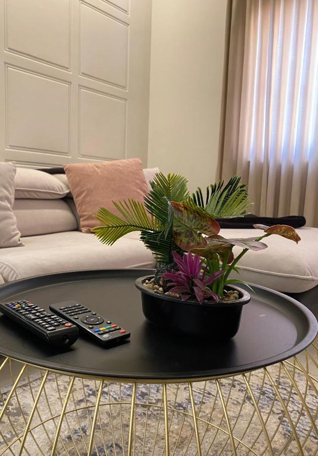דורס Comfort Apartament, Near The Beach מראה חיצוני תמונה